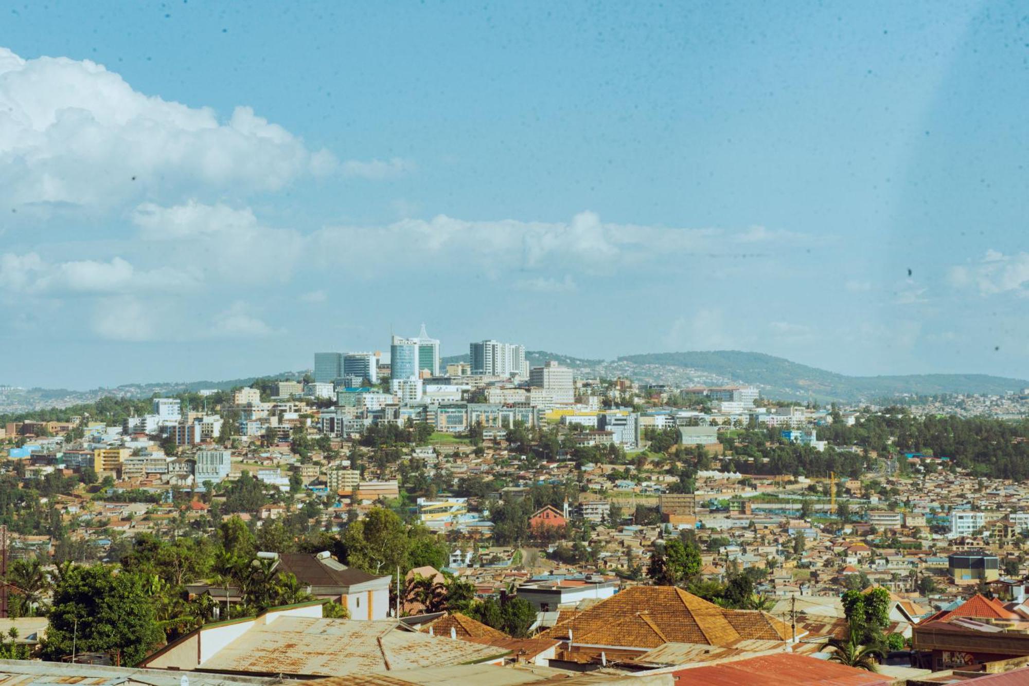 Mountain View Hotel & Apartment Kigali Bagian luar foto
